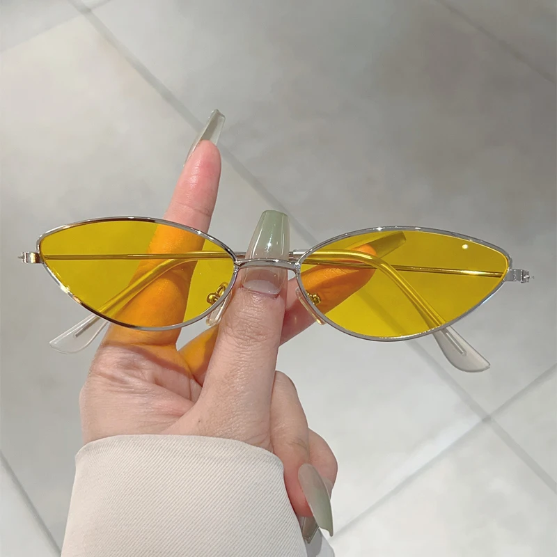 KAMMPT Vintage Cat Eye Sunglas - Street Fashion Glasses recension och pris